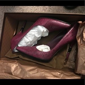 Gucci Bamboo Purple Python Heels